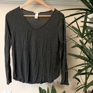 2/$10 Basics - lightweight grey long sleeve shirt